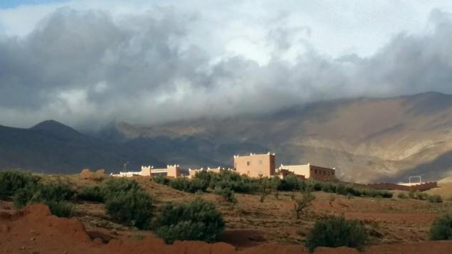 10614180_313943522123893_4779102377667652686_n